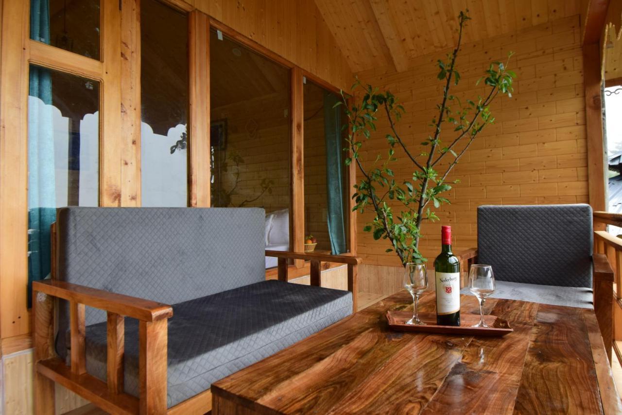 Tree House Latos Tandi Ξενοδοχείο Jibhi Εξωτερικό φωτογραφία